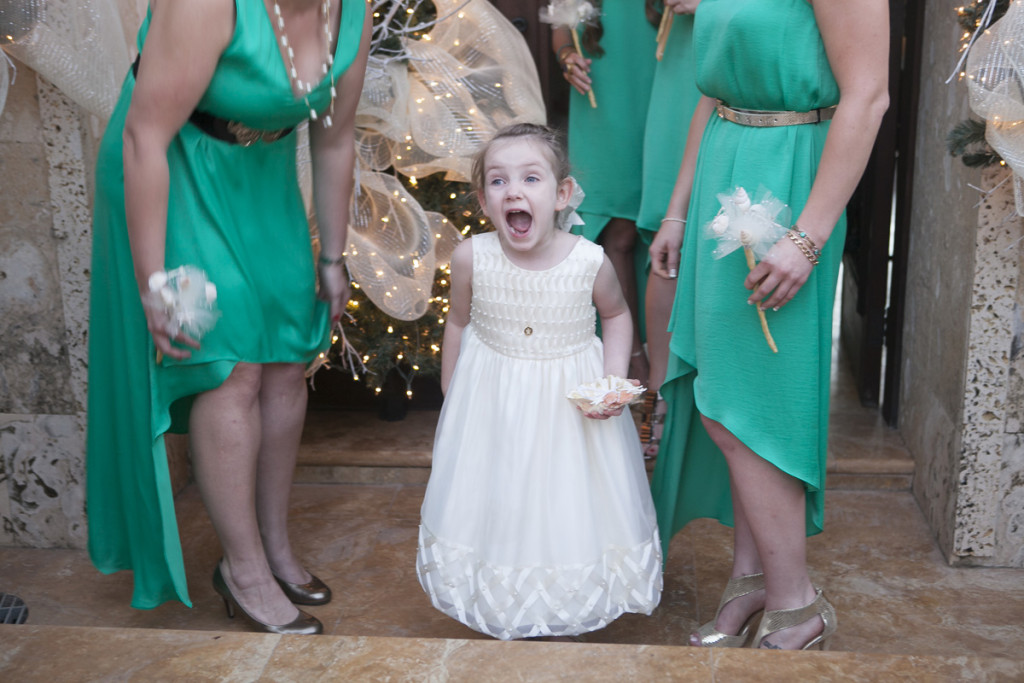 Unique Flower Girl Idea to Throw Glitter | The Majestic Vision Wedding Planning | Villas Mar Azure in Ponce, PR | www.themajesticvision.com | Shay Cochrane Photography