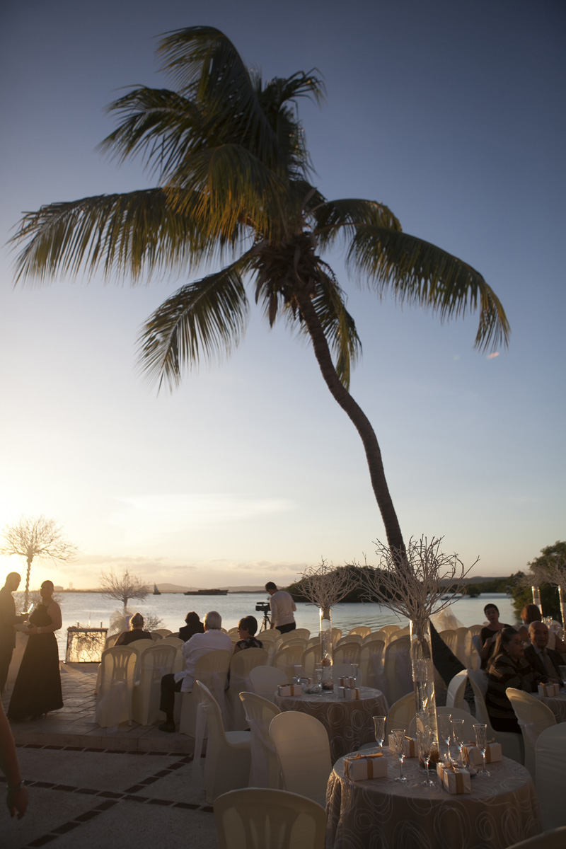 Elegant Waterfront Wedding Reception | The Majestic Vision Wedding Planning | Villas Mar Azure in Ponce, PR | www.themajesticvision.com | Shay Cochrane Photography