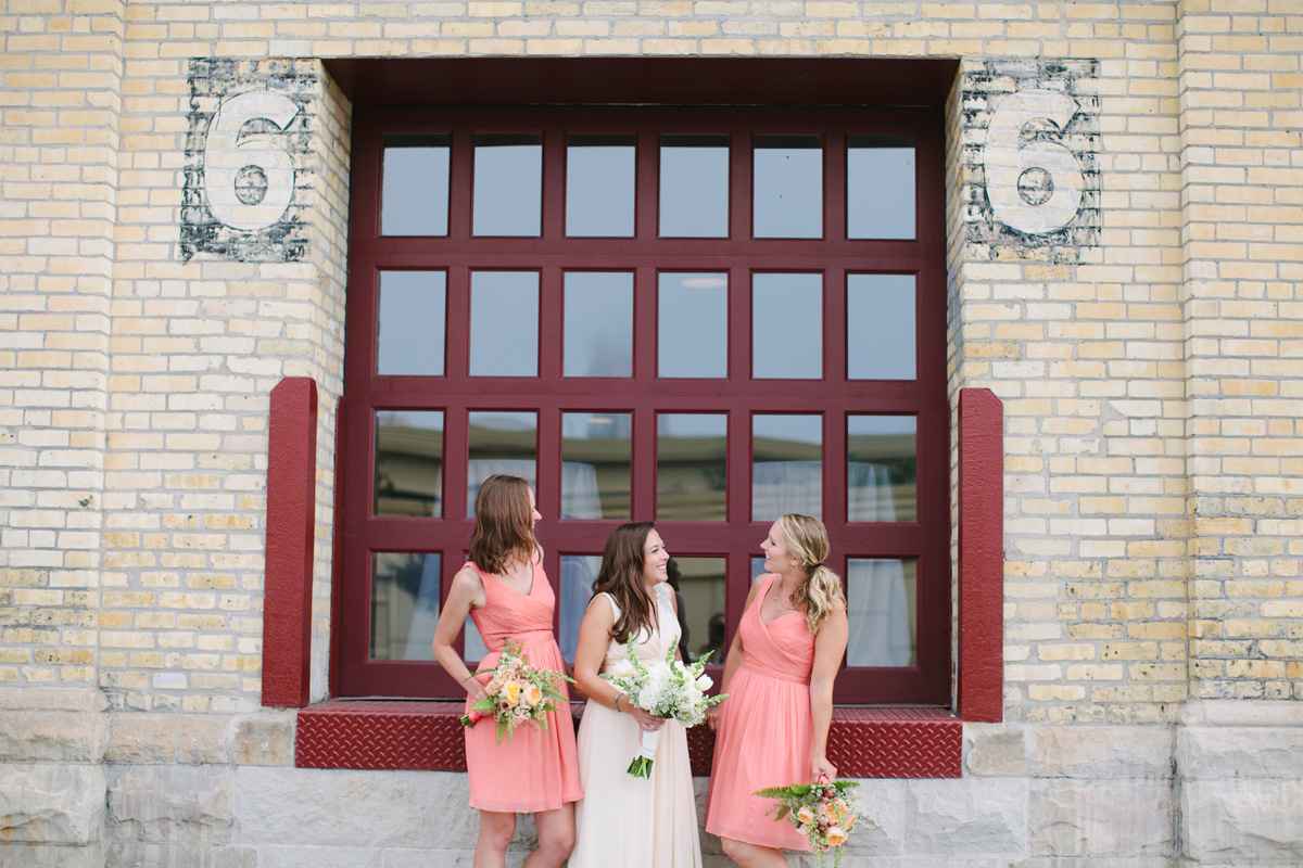 Elegant Bridal Party Portrait with Brick Background | The Majestic Vision Wedding Planning | Pritzlaff Building in Milwaukee, WI | www.themajesticvision.com | Lisa Mathewson Photography