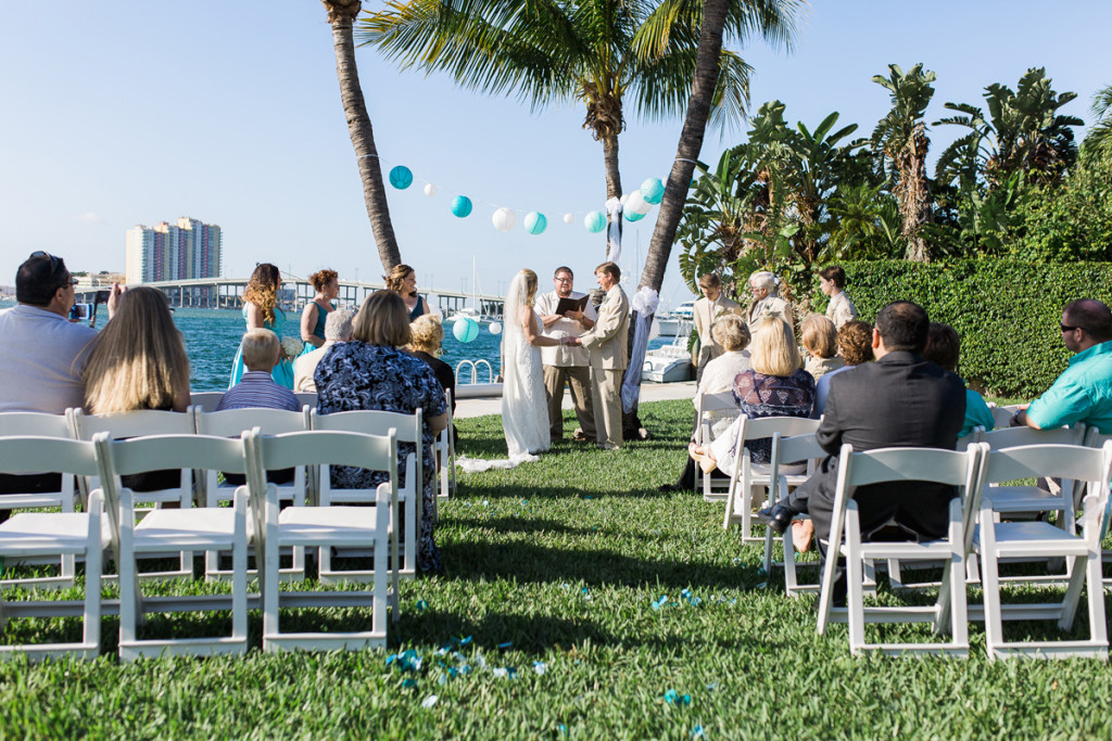 Elegant Waterfront Wedding | The Majestic Vision Wedding Planning | Sailfish Marina in Palm Beach, FL | www.themajesticvision.com | Chris Kruger Photography