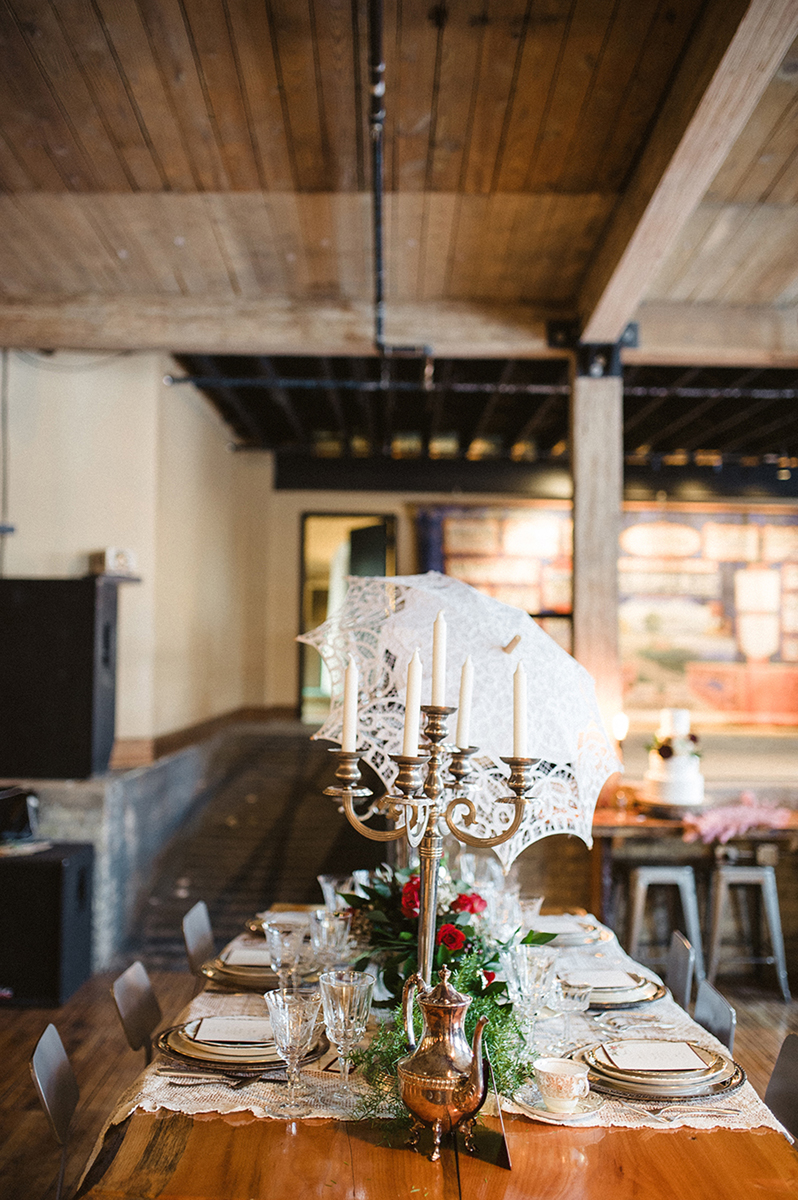 Elegant Vintage Marsala Tablescape | The Majestic Vision Wedding Planning | Anodyne Coffee in Milwaukee, WI | www.themajesticvision.com | Elizabeth Haase Photography
