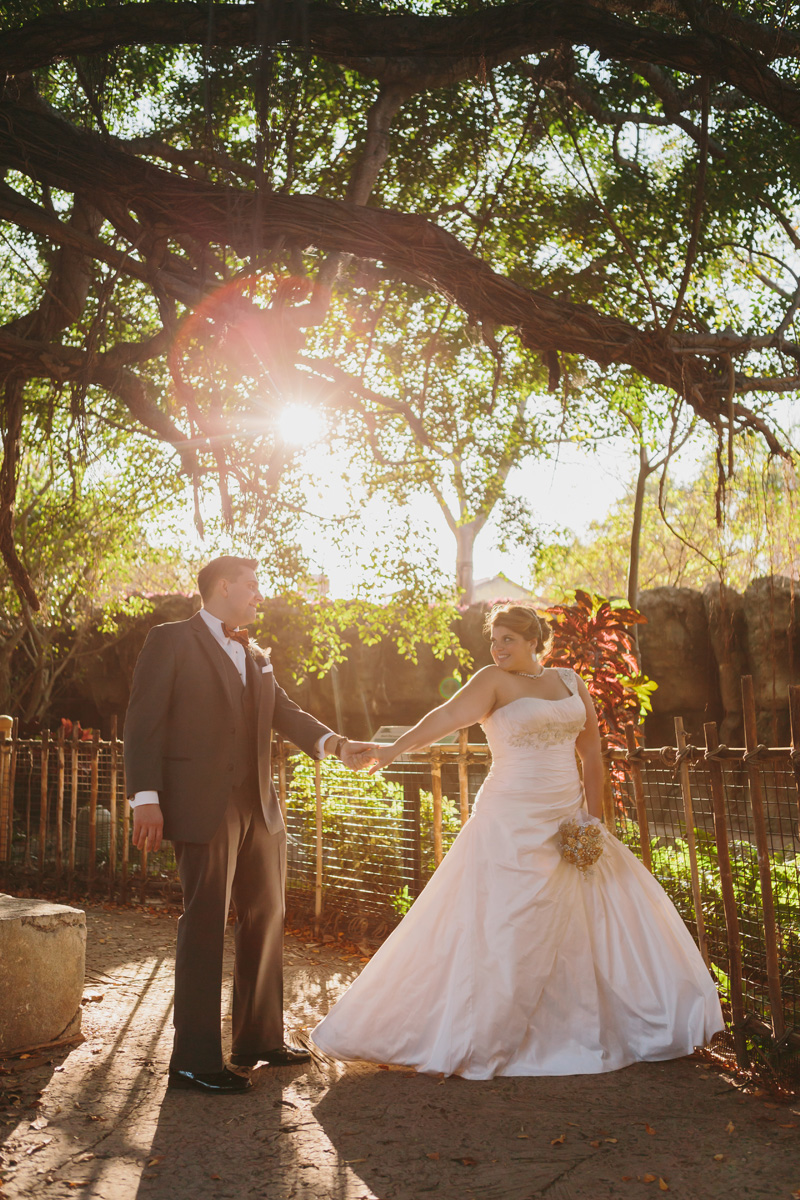 Elegant Golden Hour Bridal Portrait | The Majestic Vision Wedding Planning | Palm Beach Zoo in Palm Beach, FL | www.themajesticvision.com | Robert Madrid Photography