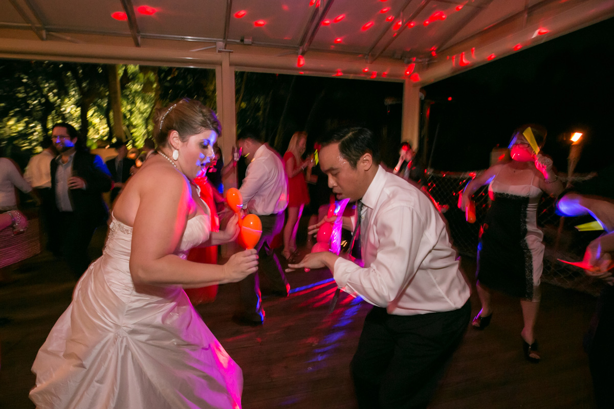 Fun Hora Loca with Maracas and Glow Sticks | The Majestic Vision Wedding Planning | Palm Beach Zoo in Palm Beach, FL | www.themajesticvision.com | Robert Madrid Photography